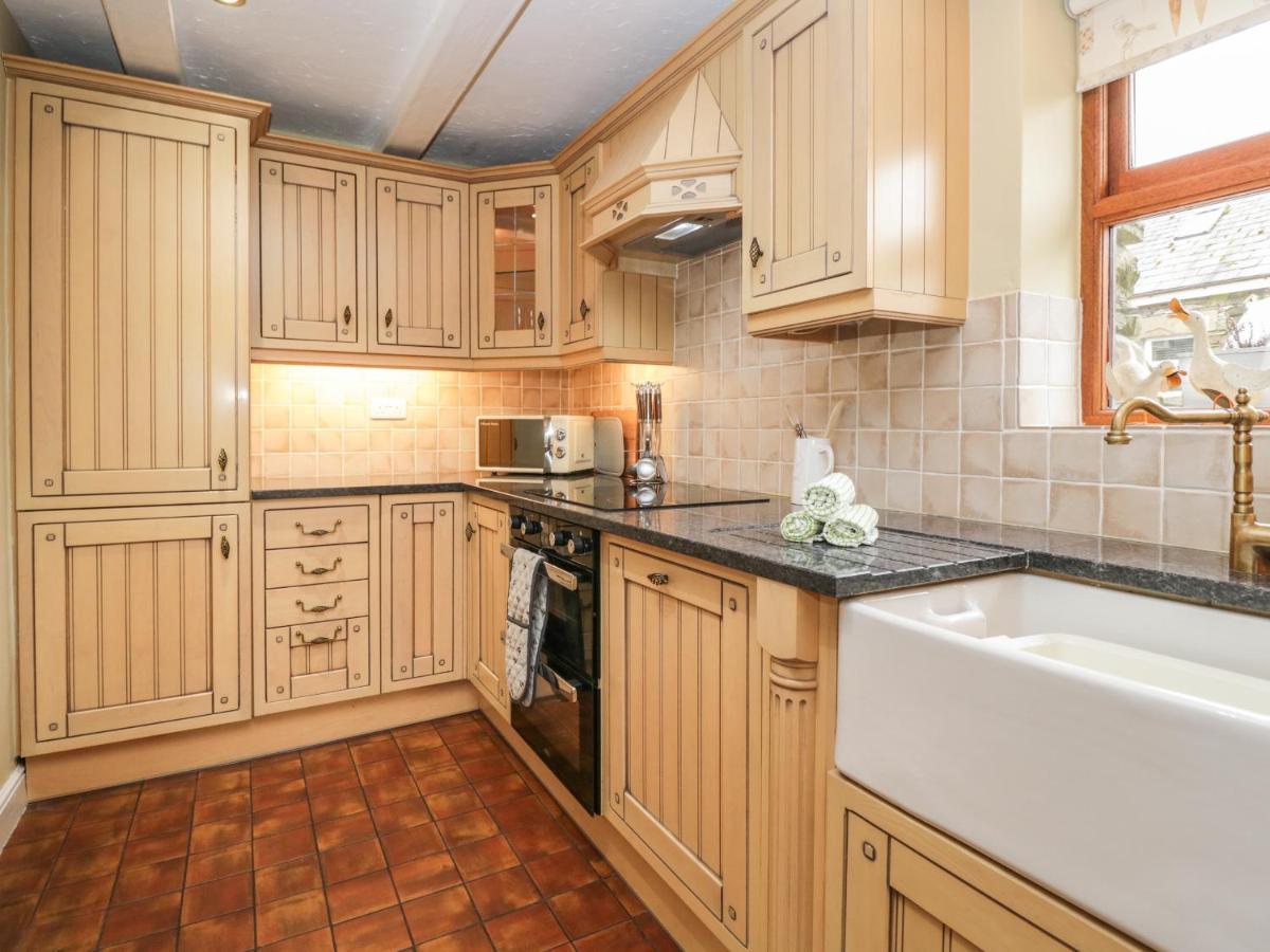Laithe Cottage Ulverston Exterior foto